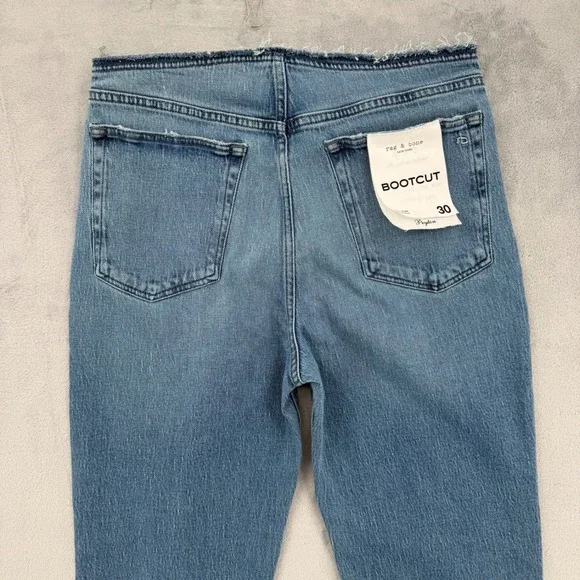 Rag Bone Peyton Mid Rise Bootcut Jeans Misty Wash‎ Distressed Raw Hem Size 30